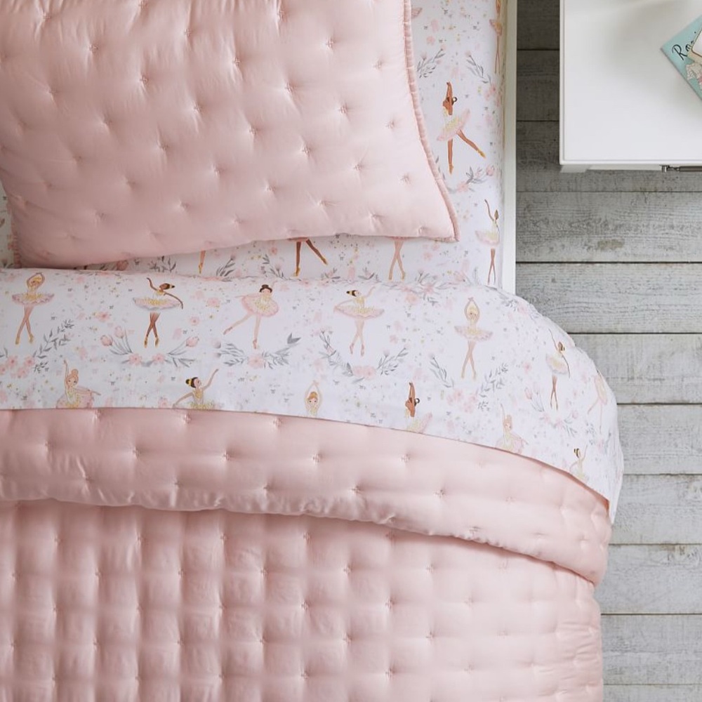 Pottery Barn Kids Organic Ballerina Printed Organic Sheet Set & 2 Pillowcases.